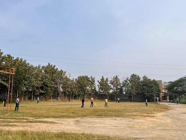 Cricket at Snehkul